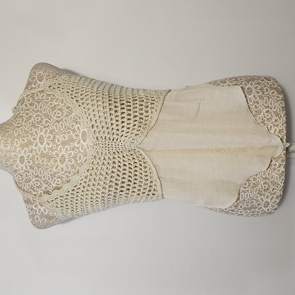 Halter Top Women's Size XL Cream Crochet Lace Open Weave Tie Back Lightweight - Picture 1 of 13
